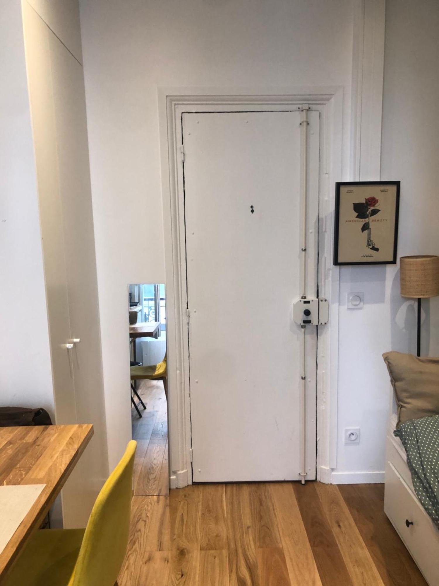 Studette Au Coeur Du Marais Homestay